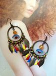 Boucles d'oreilles réalisées avec éléments de récupération, pour oreilles percées